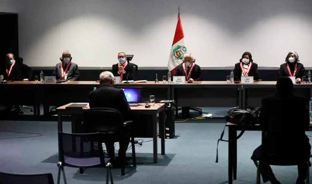 Pedro Chávarry da sus descargos ante la JNJ. Foto: Jorge Cerdán/La República. Pedro Chávarry da sus descargos ante la JNJ. Foto: Jorge Cerdán/La República.