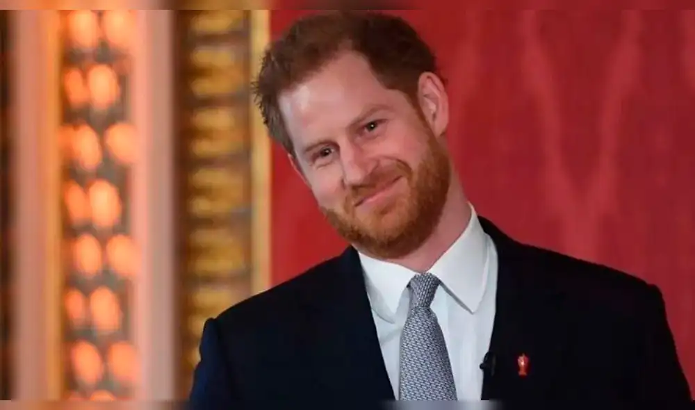 Príncipe Harry conversa con familias durante cuarentena