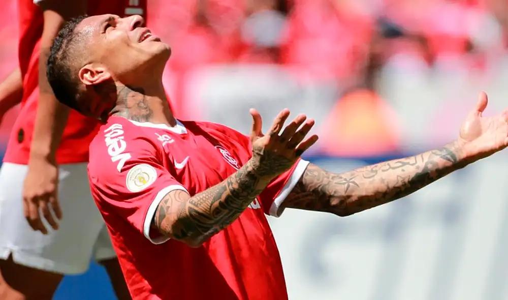 El delantero nacional Paolo Guerrero no vive un grato presente a nivel deportivo y en territorio brasileño ya comenzaron a cuestionar su falta de gol. El delantero nacional Paolo Guerrero no vive un grato presente a nivel deportivo y en territorio brasileño ya comenzaron a cuestionar su falta de gol.