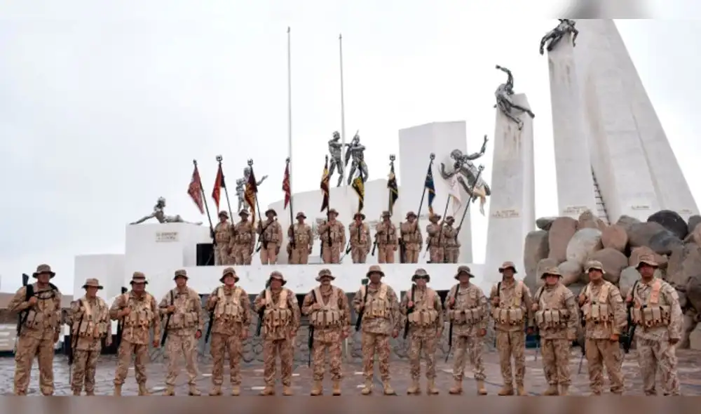 Militares del Ejercito revivieron la Batalla del Alto de la Alianza en Tacna [FOTOS]