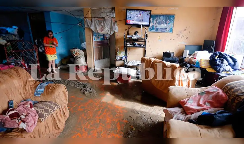 Familias piden ayuda tras perder sus pertenencias por intensas lluvias en Arequipa [FOTOGALERÍA]