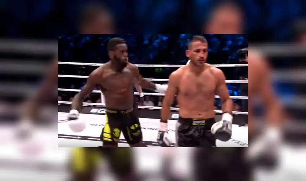 En YouTube, luchador vence a su rival con un "golpe desleal" y el público intenta vengarse