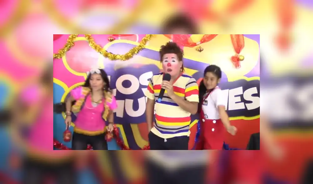 Facebook viral: Torpe payasito comete terrible 'blooper' y arruina fiesta infantil [VIDEO]