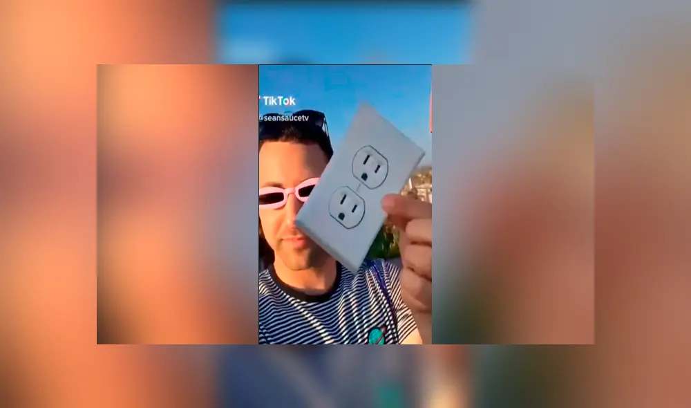 Facebook viral: joven coloca falso tomacorriente en evento público y trolea a decenas de turistas Facebook viral: joven coloca falso tomacorriente en evento público y trolea a decenas de turistas