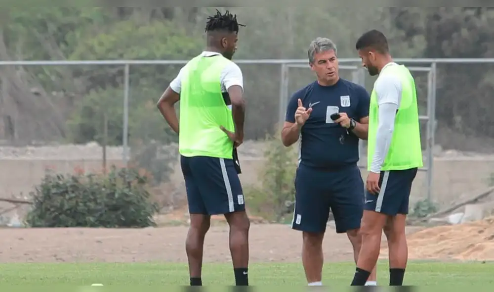 Pablo Bengoechea pidió a Jean Deza y Carlos Ascues para la temporada 2020.