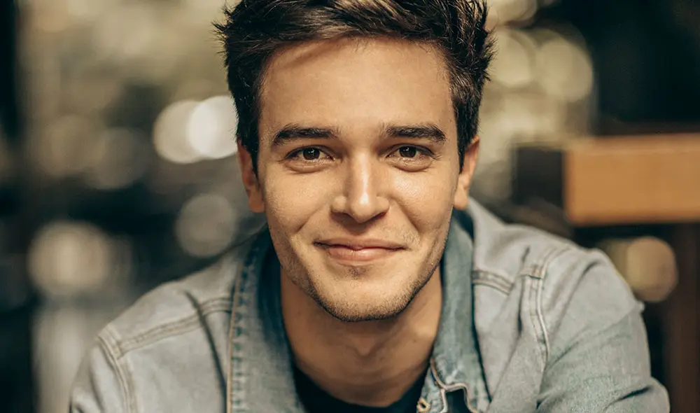 Alejandro Santamaría estrena ‘Qué tal’, su primer single