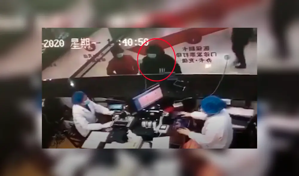 Hombre enfermo tose a propósito a los médicos tras volver de Wuhan, origen del coronavirus [VIDEO] 