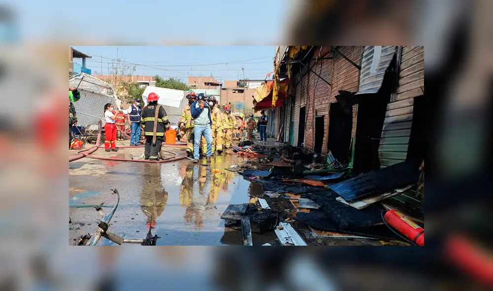 Incendio dejó grande perdidas materiales. Foto: Luis Villanueva / URPI-GLR