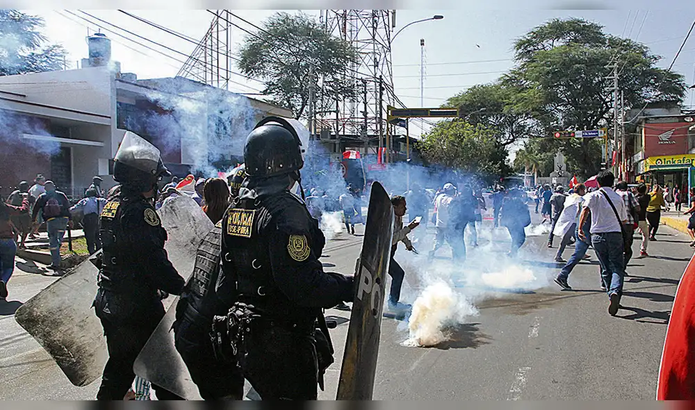 Protesta en Piura Protesta en Piura