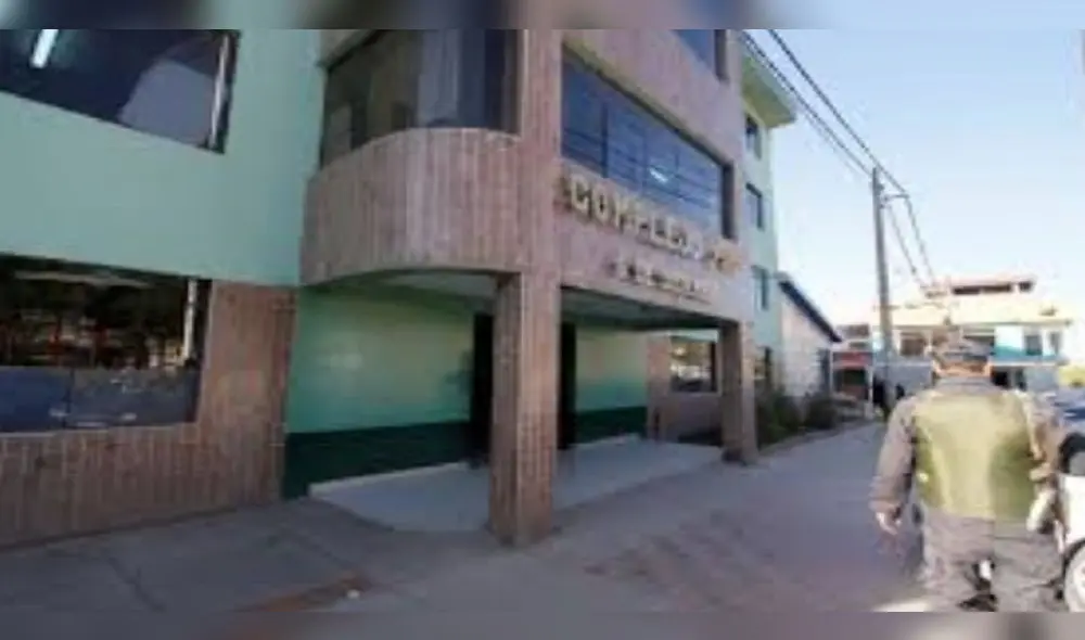 Detienen a dos sujetos que estornudaban y tosían delante de transeúntes en Cusco