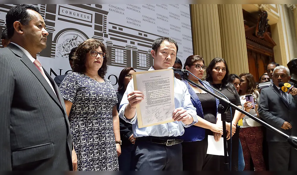 Renuncia de Kenji Fujimori y 9 disidentes deja a FP sin la mayoría absoluta Renuncia de Kenji Fujimori y 9 disidentes deja a FP sin la mayoría absoluta