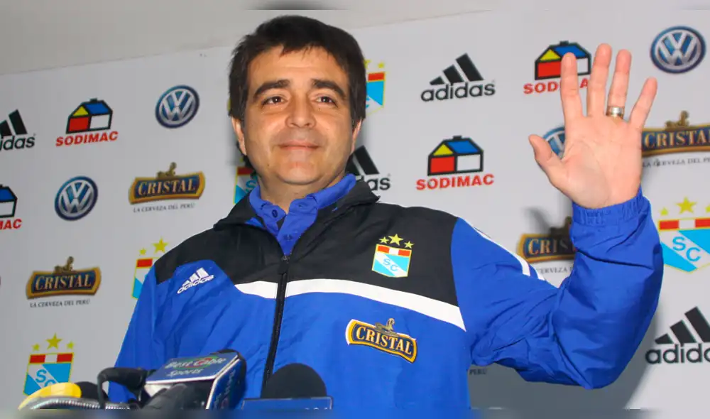 Claudio Vivas llega hoy para firmar contrato con Sporting Cristal, según ESPN