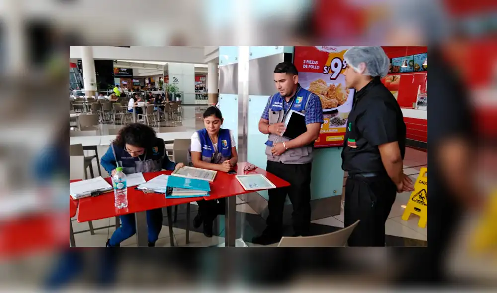 Restaurante de comida rápida KFC es clausurado por incumplir normas de salubridad