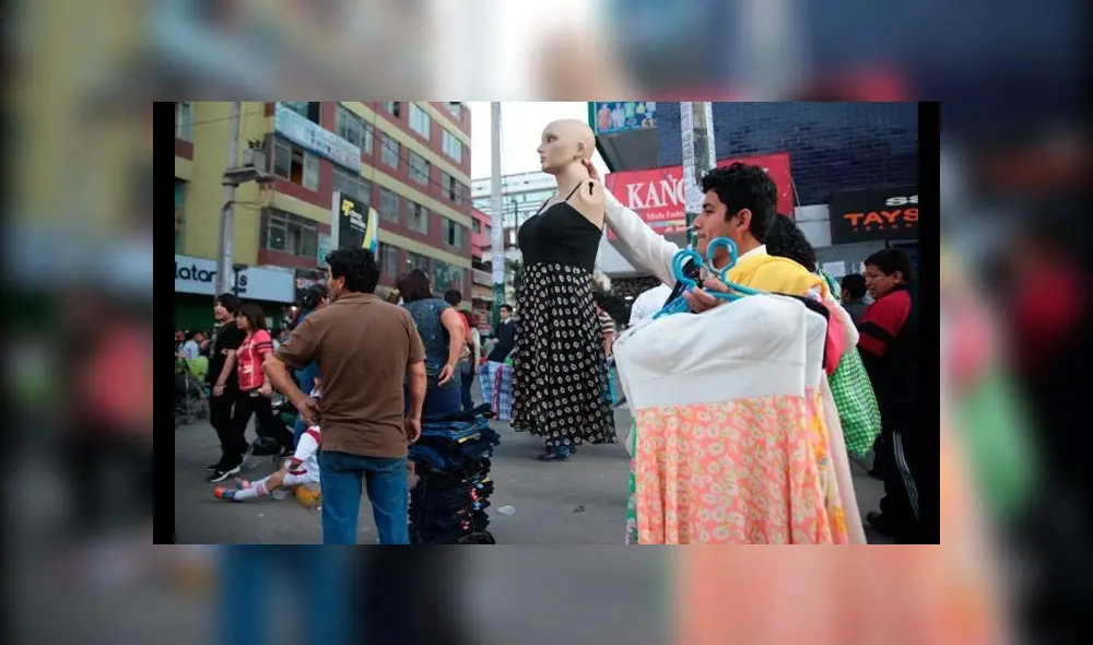 Trabajadores informales en Perú.