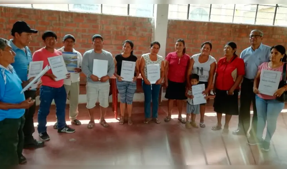 Vecinos agradecieron gestión para tener un hogar. Vecinos agradecieron gestión para tener un hogar.