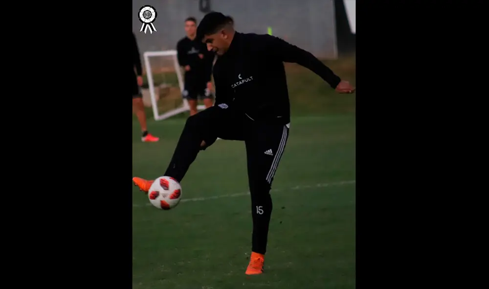 Olimpia vs. Sol de América por la Primer División de Paraguay. Olimpia vs. Sol de América por la Primer División de Paraguay.