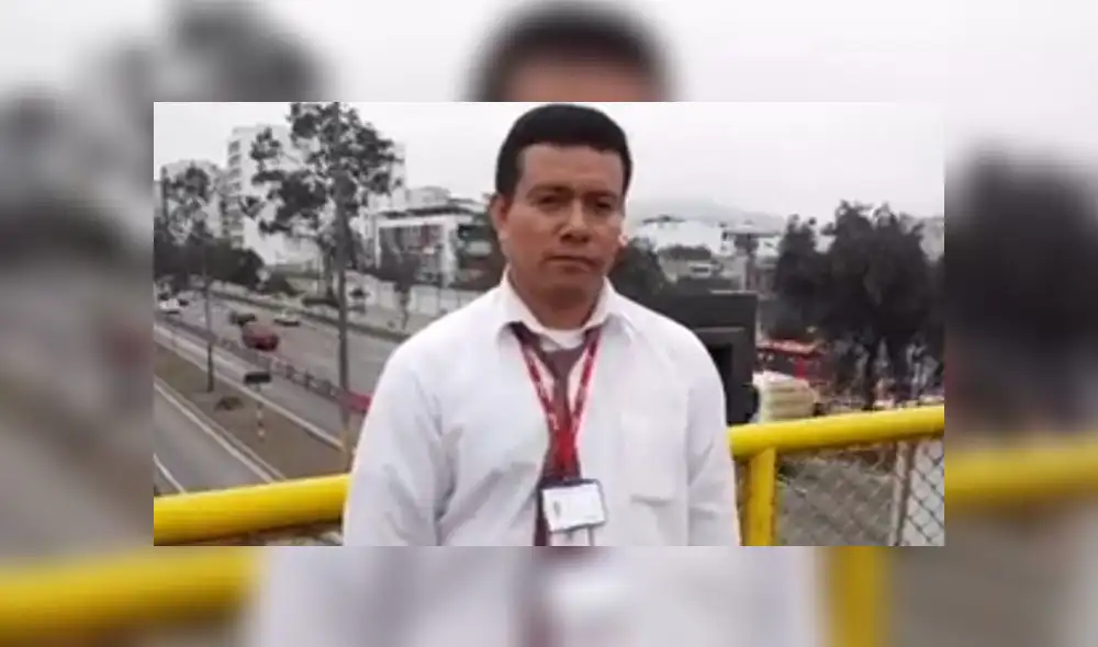 Jorge Revoredo demostró contar con todos los documentos en regla para ofrecer el servicio de taxi autorizado por la GTU. (Foto: Captura de video / RTV) Jorge Revoredo demostró contar con todos los documentos en regla para ofrecer el servicio de taxi autorizado por la GTU. (Foto: Captura de video / RTV)