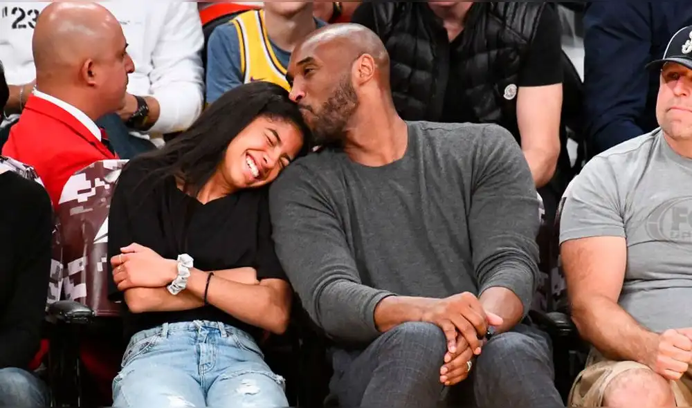 Lakers tras muerte de Kobe Bryant y su hija: "Su amor y su luz quedarán en nuestros corazones” Lakers tras muerte de Kobe Bryant y su hija: "Su amor y su luz quedarán en nuestros corazones”