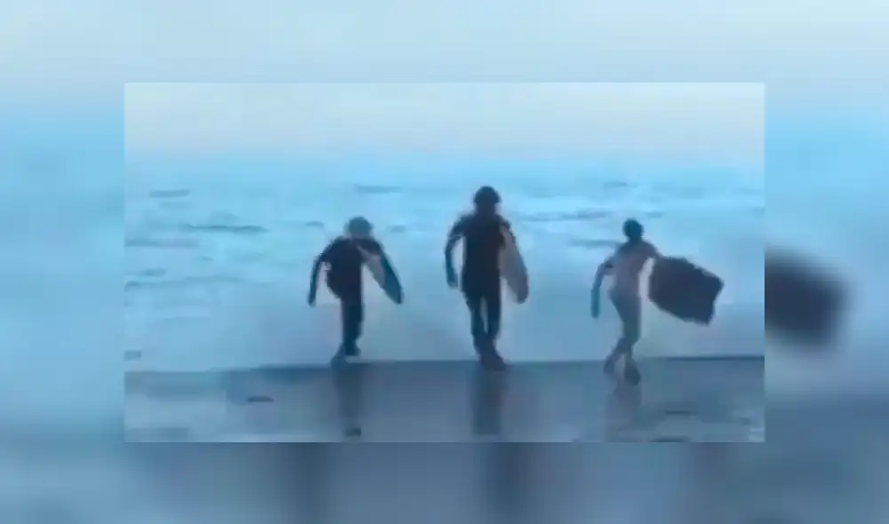 Facebook viral: amigos querían surfear la ola más grande, pero sufrieron tremendo incidente [VIDEO] 