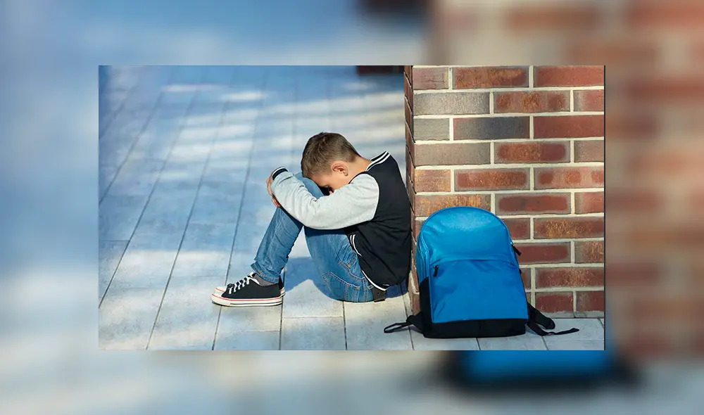 Hombre asesina a su mujer con un cuchillo delante de su hijo