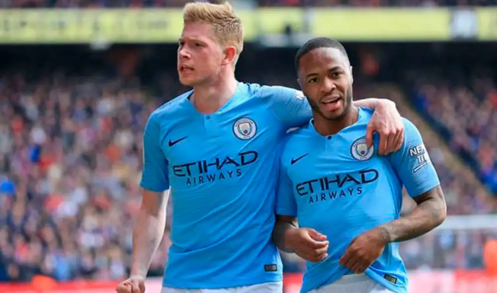 La salida de Kevin De Bruyne y Raheem Sterling del City es uno de los rumores más fuertes estos días. Foto: Daily Express. La salida de Kevin De Bruyne y Raheem Sterling del City es uno de los rumores más fuertes estos días. Foto: Daily Express.