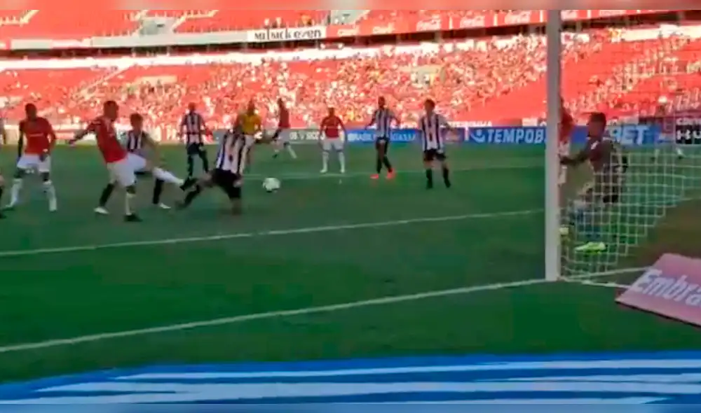 Gol Paolo Guerrero con el Inter de Porto Alegre por el Brasilerao. Gol Paolo Guerrero con el Inter de Porto Alegre por el Brasilerao.