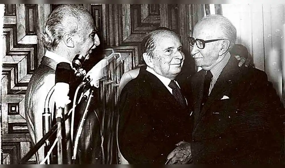 joya. Fotografía de Basadre con José Luis Bustamante (1979) En 1980 muere  Basadre.