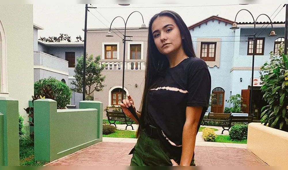 Las jóvenes artistas compartieron un clip donde se las ve bailando salsa.