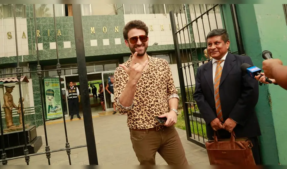 Rodrigo González a Cathy Sáenz y Karen Schwarz: “Se escudan en su rol de mujeres para atacarme” Rodrigo González a Cathy Sáenz y Karen Schwarz: “Se escudan en su rol de mujeres para atacarme”