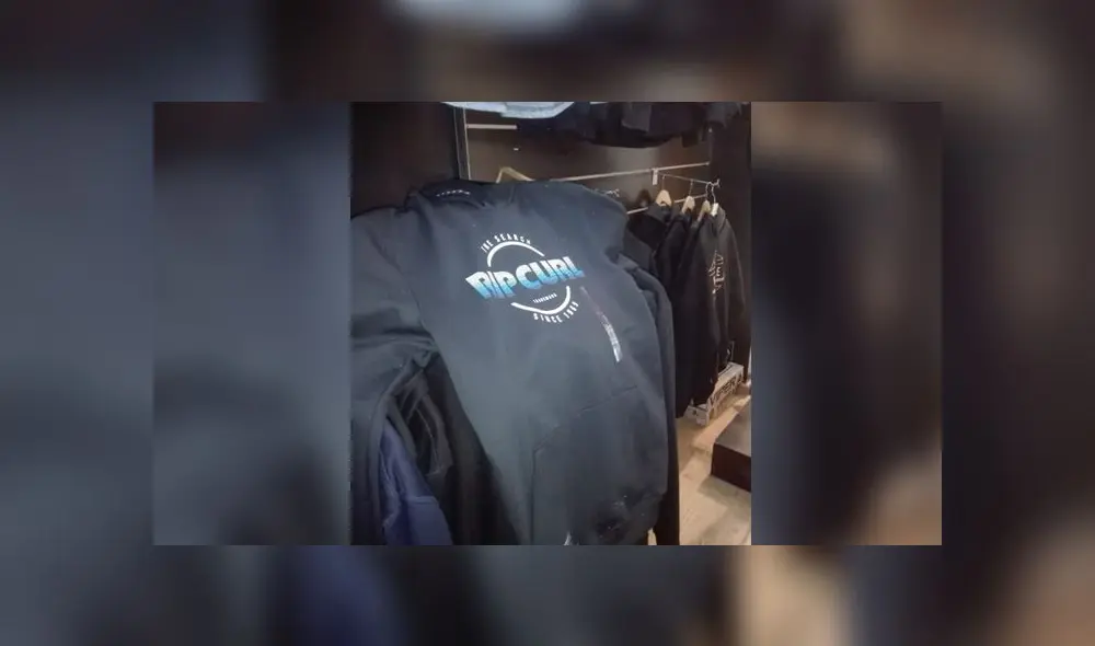 Material encontrado en 14 cajas será llevado a los almacenes de bienes incautados de Ministerio Público. (Foto: PNP) Material encontrado en 14 cajas será llevado a los almacenes de bienes incautados de Ministerio Público. (Foto: PNP)