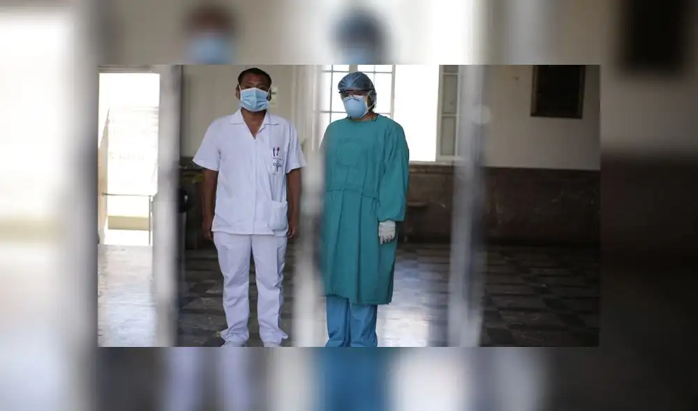 Hospital Loayza plantón. Fotos: Antonio Melgarejo. Hospital Loayza plantón. Fotos: Antonio Melgarejo.