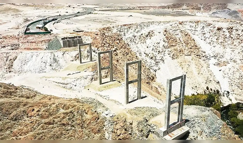 avance. Se ejecuta puente en vía Arequipa La Joya.