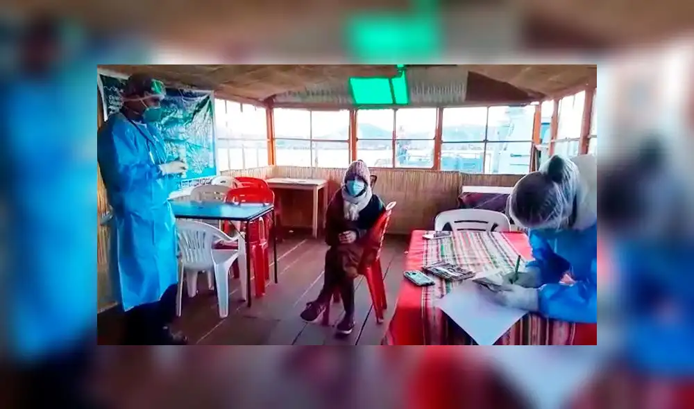 Ciudadana extranjera arribó a la isla de los Uros procedente de Cusco, haciendo escala.