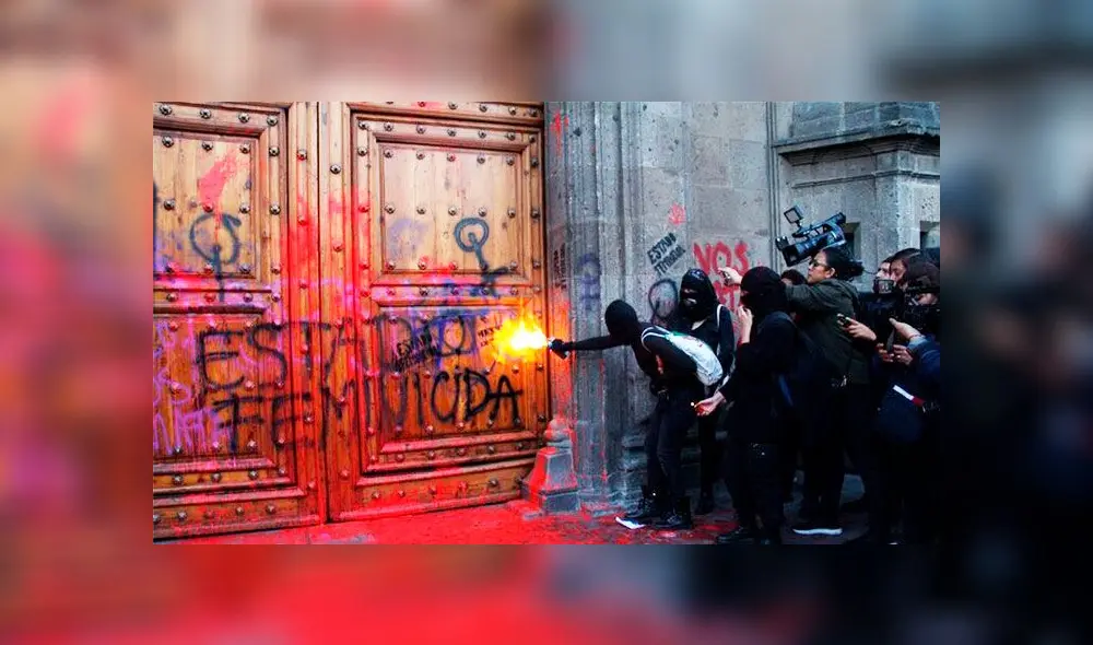 Protestas AMLO feminicidio Protestas AMLO feminicidio