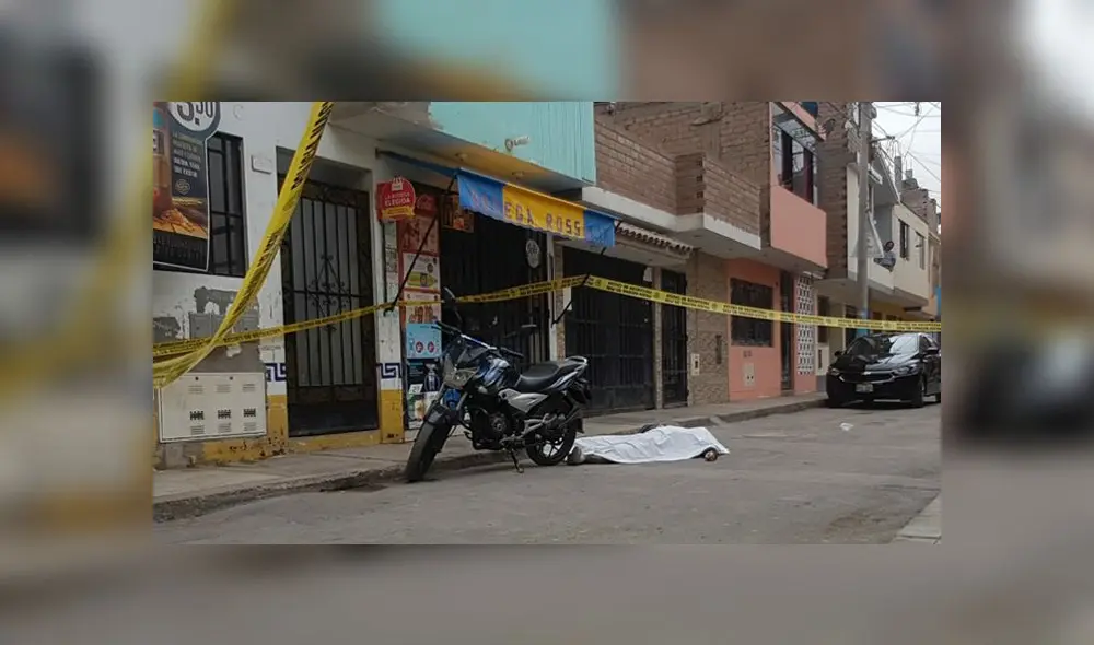 Según testigos, tres sujetos armados habrían acabado con la vida del joven colombiano de 28 años. (Foto: GLR - URPI)
