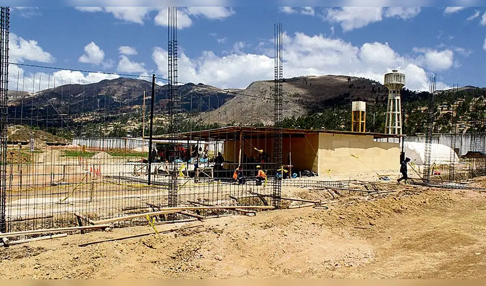 Por ampliación de penal de Huacariz, obreros y vecindario se agreden 