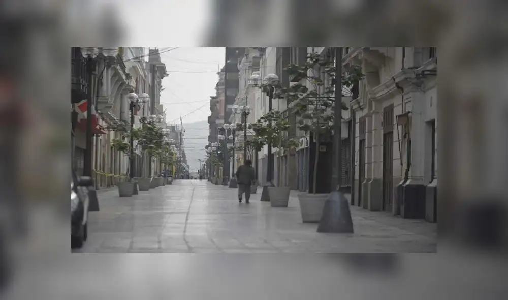 Lima se ve como ciudad fantasma debido a inmovilización total por el coronavirus Lima se ve como ciudad fantasma debido a inmovilización total por el coronavirus