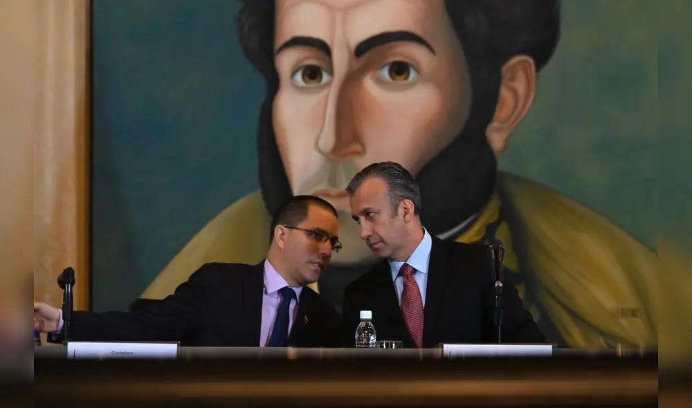 Tareck El Aissami entró la noche del lunes a la lista de los más buscados por el delito de narcotráfico. Foto: AFP. Tareck El Aissami entró la noche del lunes a la lista de los más buscados por el delito de narcotráfico. Foto: AFP.