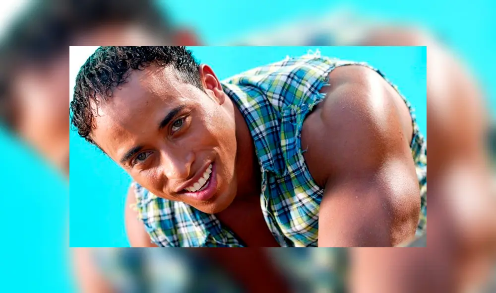 Facebook viral: Chica se viste como Ricardo Milos y causa sensación en las redes [FOTOS]