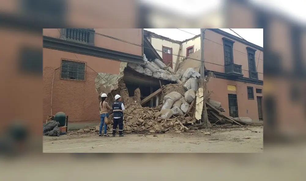 Cercado de Lima: madre e hijo salvan de morir tras derrumbarse casona por exceso de peso [VIDEO]