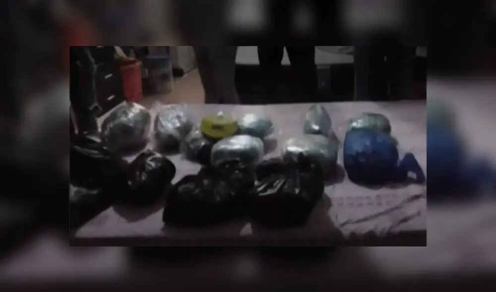 Intervenidos intentaron negar saber sobre la presencia del estupefaciente en el lugar, a pesar que sus camas estaban al lado. (Foto: Captura de video / América TV) Intervenidos intentaron negar saber sobre la presencia del estupefaciente en el lugar, a pesar que sus camas estaban al lado. (Foto: Captura de video / América TV)