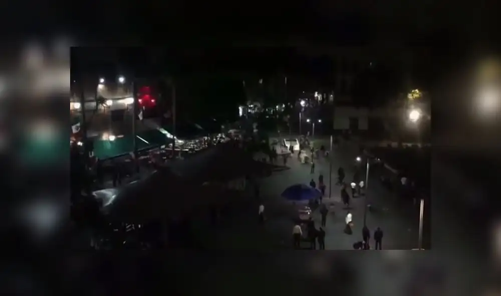 Youtube: captan el preciso instante en el que 'mariachis' abren fuego en Plaza Garibaldi [VIDEO]