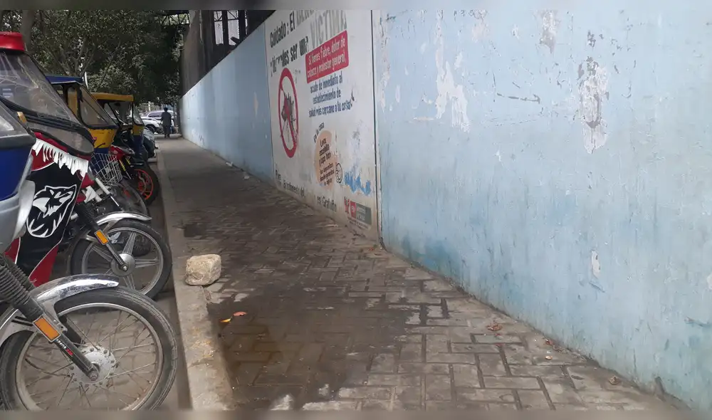 Peatones son los más perjudicados con esta situación. Peatones son los más perjudicados con esta situación.