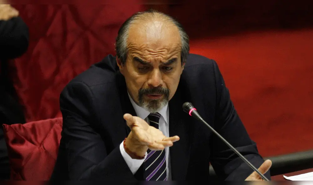 Mulder dice que críticas de Del Castillo a su candidatura son “por encargo del Gobierno”