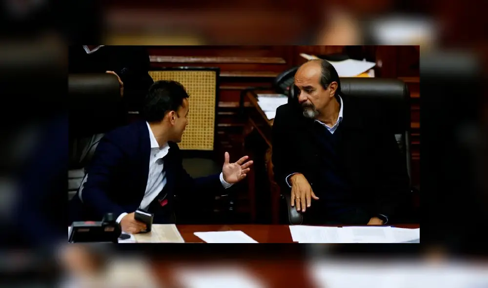 Mulder: “El TC tiene un comportamiento mafioso, es un tribunal de pacotilla” Mulder: “El TC tiene un comportamiento mafioso, es un tribunal de pacotilla”