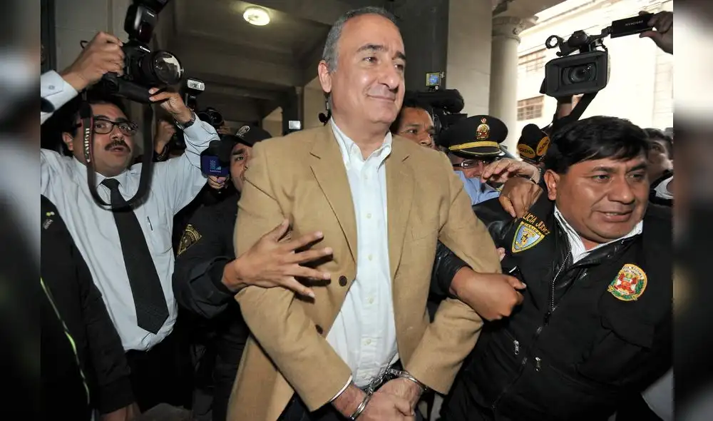 Denuncian que Álex Kouri goza de privilegios en el Penal Ancón II