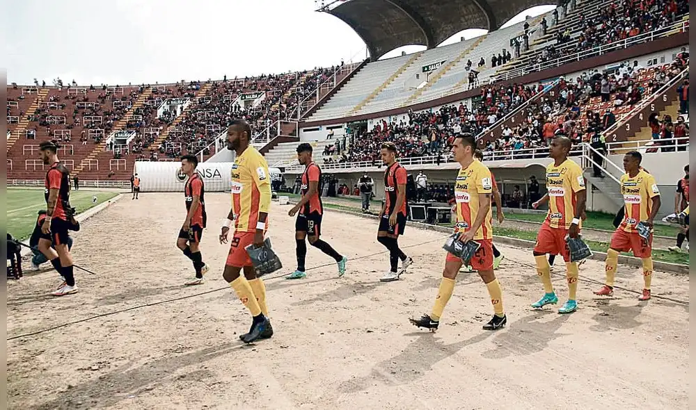 vuelta. Otra vez fútbol internacional en el estadio Unsa
