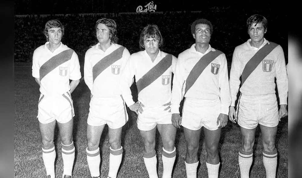 VENEZUELA, 28  DE OCTUBRE DE 1975COPA AMERICA 1975 FINALSELECCION PERUANA CELEBRA OBTENCION DEL CAMPEONATOFOTO: JOSE MICHILOT / EL COMERCIO