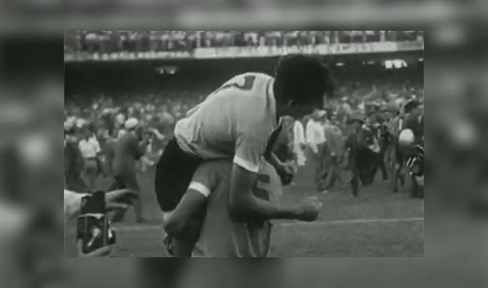 Uruguay enmudeció el Maracaná y los jugadores se abrazaron al finalizar el encuentro. (Foto: FIFA) Uruguay enmudeció el Maracaná y los jugadores se abrazaron al finalizar el encuentro. (Foto: FIFA)