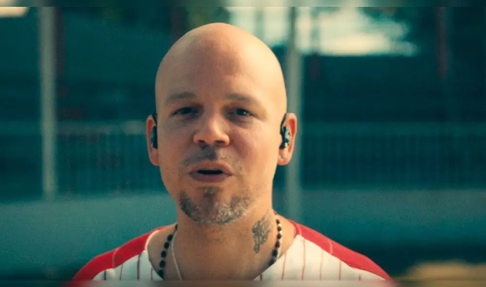 René Pérez confiesa que quiso tirarse de un balcón durante su gira en México. Foto: Captura videoclip René Pérez confiesa que quiso tirarse de un balcón durante su gira en México. Foto: Captura videoclip